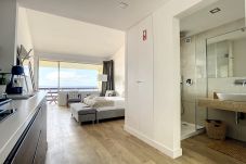 Apartamento em Caniço - Madeira Ocean View by Atlantic Holiday