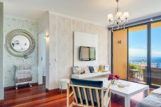 Apartamento em Caniço - Vista Mar by Atlantic Holiday