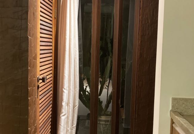 Apartamento em Armação dos Búzios - Incrível loft próximo a praia c pisc em Búzios/RJ  Apartamento em Armação dos Búzios - Incrível loft próximo a praia c pisc em Búzios/RJ