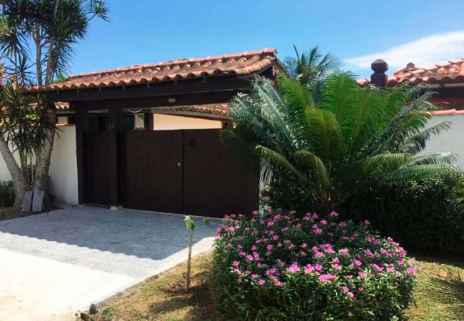 Apartamento em Armação dos Búzios - Loft a 600 metros da praia c piscina em Búzios/RJ  Apartamento em Armação dos Búzios - Loft a 600 metros da praia c piscina em Búzios/RJ