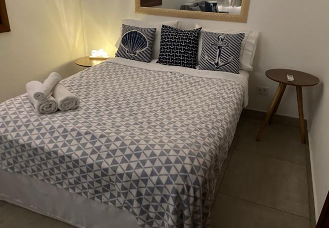 Apartamento em Armação dos Búzios - Loft a 600 metros da praia c piscina em Búzios/RJ  Apartamento em Armação dos Búzios - Loft a 600 metros da praia c piscina em Búzios/RJ