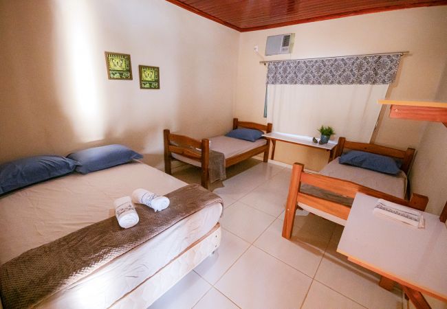 Casa de Campo em Coxim - Pesqueiro - rancho com lazer completo em Coxim/MS Casa de Campo em Coxim - Pesqueiro - rancho com lazer completo em Coxim/MS