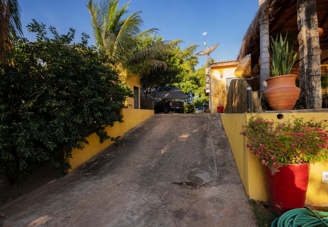 Casa de Campo em Coxim - Pesqueiro - rancho com lazer completo em Coxim/MS Casa de Campo em Coxim - Pesqueiro - rancho com lazer completo em Coxim/MS