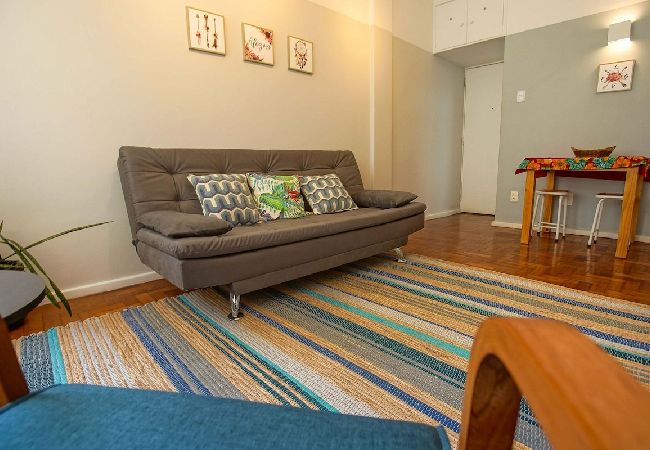 Apartamento em Rio de Janeiro - LAU1112| Quarto e Sala em Botafogo  Apartamento em Rio de Janeiro - LAU1112| Quarto e Sala em Botafogo