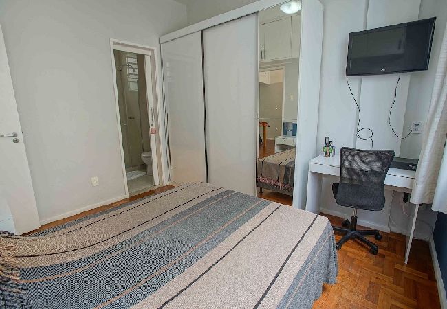 Apartamento em Rio de Janeiro - LAU1112| Quarto e Sala em Botafogo  Apartamento em Rio de Janeiro - LAU1112| Quarto e Sala em Botafogo