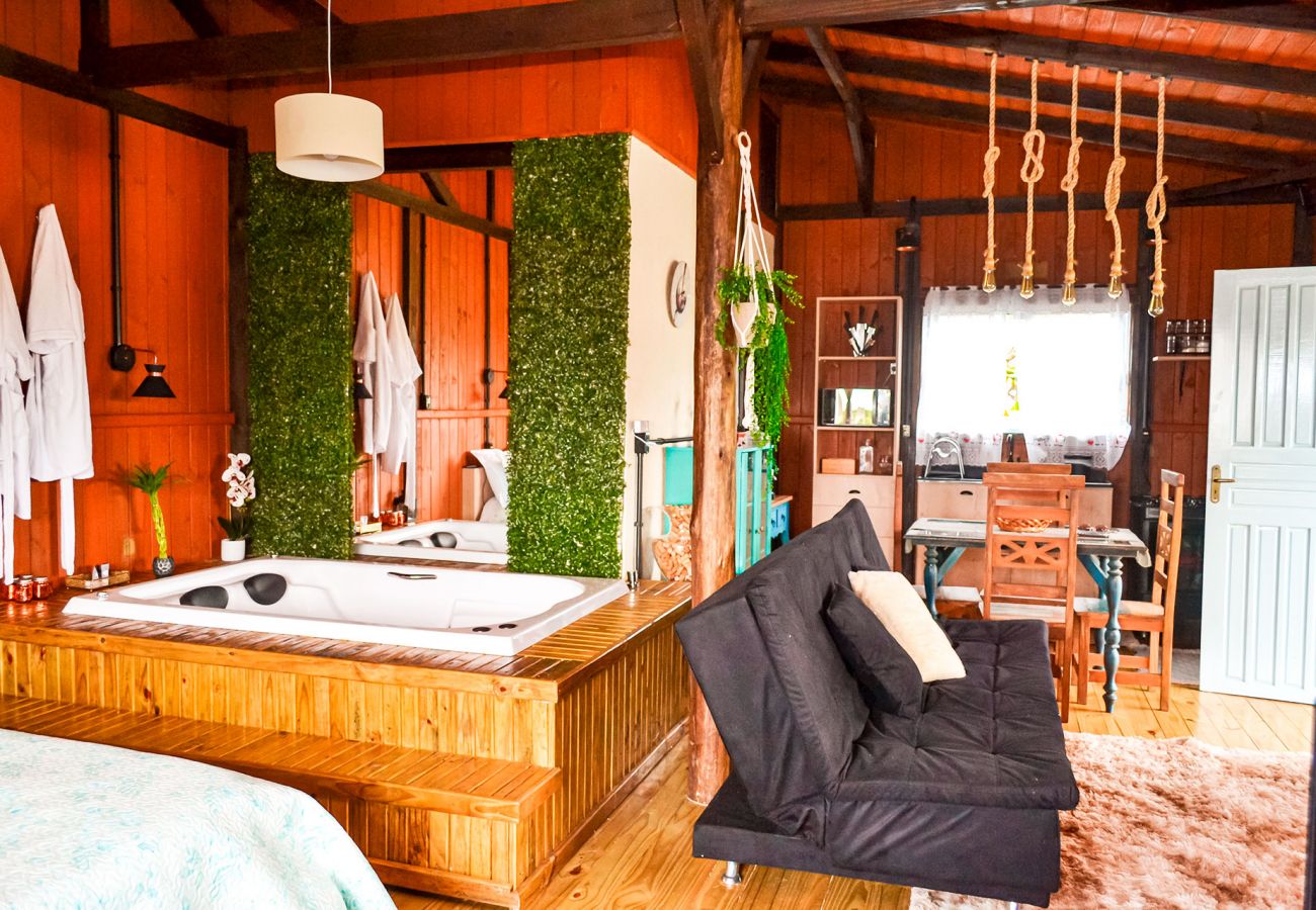 Chalé em Palhoça - Chalé romântico em Praia do Mar Aberto, Palhoça/SC