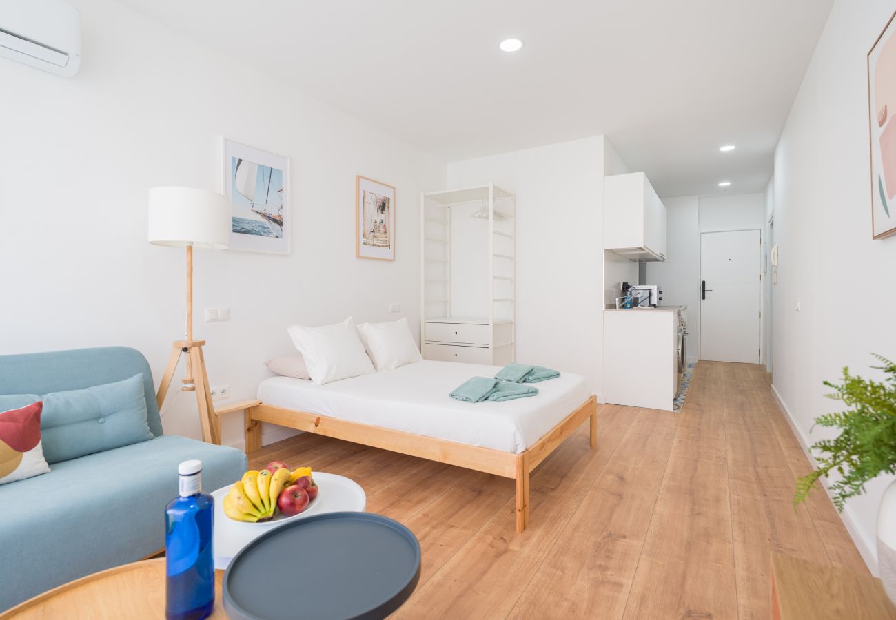 Estúdio em Las Palmas de Gran Canaria - HomeForGuest Estudio Sol Canteras con terraza  Estúdio em Las Palmas de Gran Canaria - HomeForGuest Estudio Sol Canteras con terraza