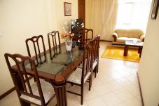 Apartamento em Vila Velha - Apto agradável a 600m a pé do mar, em Itapuã/ES