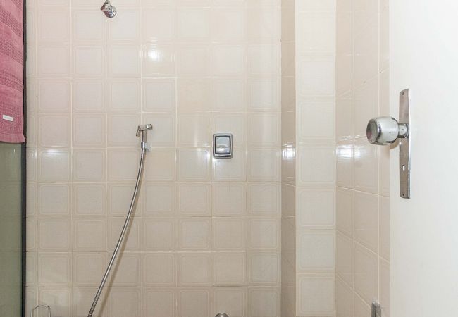 Apartamento em Rio de Janeiro - Apto com WiFi e ótima localização, Laranjeiras/RJ Apartamento em Rio de Janeiro - Apto com WiFi e ótima localização, Laranjeiras/RJ