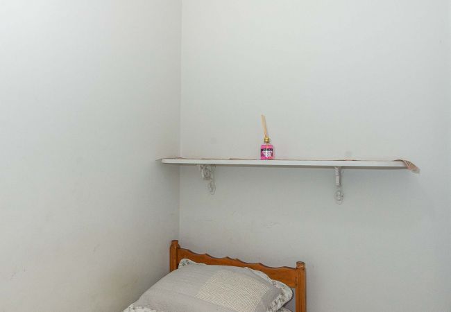 Apartamento em Rio de Janeiro - Apto com WiFi e ótima localização, Laranjeiras/RJ Apartamento em Rio de Janeiro - Apto com WiFi e ótima localização, Laranjeiras/RJ