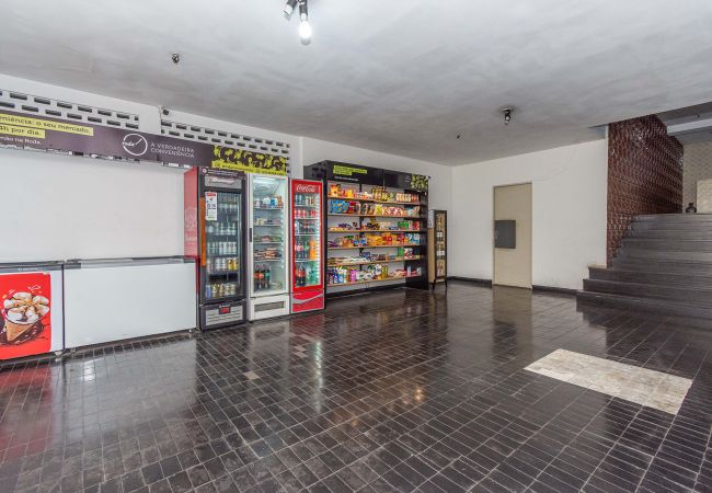 Apartamento em Rio de Janeiro - Apto com WiFi e ótima localização, Laranjeiras/RJ Apartamento em Rio de Janeiro - Apto com WiFi e ótima localização, Laranjeiras/RJ