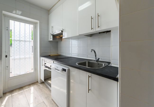 Chalé em Madrid - Chalet Ciudad Lineal 3HH M (MIS57) Chalé em Madrid - Chalet Ciudad Lineal 3HH M (MIS57)