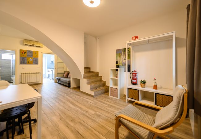 Chalé em Madrid - Chalet Ciudad Lineal 3HH M (MIS57) Chalé em Madrid - Chalet Ciudad Lineal 3HH M (MIS57)