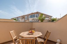 Casa em El Medano - HomeForGuest Casa Da Roca Médano Beach House