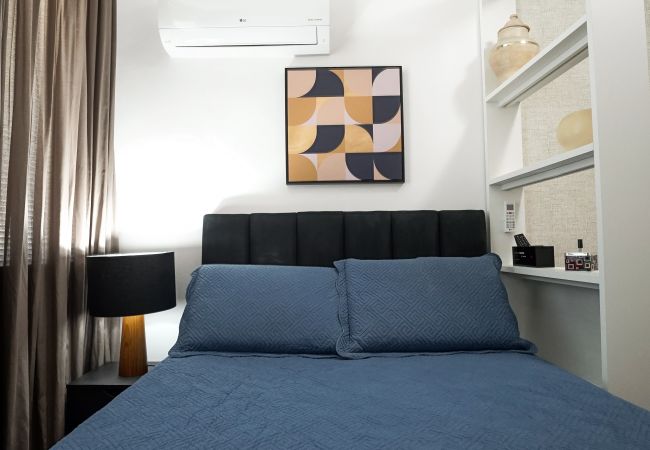 Estúdio em Rio de Janeiro - Jul701| Kitnet a 2 quadras da praia de Copacabana Estúdio em Rio de Janeiro - Jul701| Kitnet a 2 quadras da praia de Copacabana