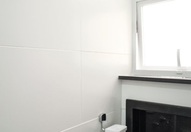 Estúdio em Rio de Janeiro - Jul701| Kitnet a 2 quadras da praia de Copacabana Estúdio em Rio de Janeiro - Jul701| Kitnet a 2 quadras da praia de Copacabana