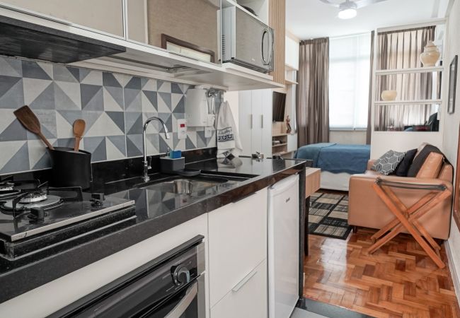 Estúdio em Rio de Janeiro - Jul701| Kitnet a 2 quadras da praia de Copacabana Estúdio em Rio de Janeiro - Jul701| Kitnet a 2 quadras da praia de Copacabana