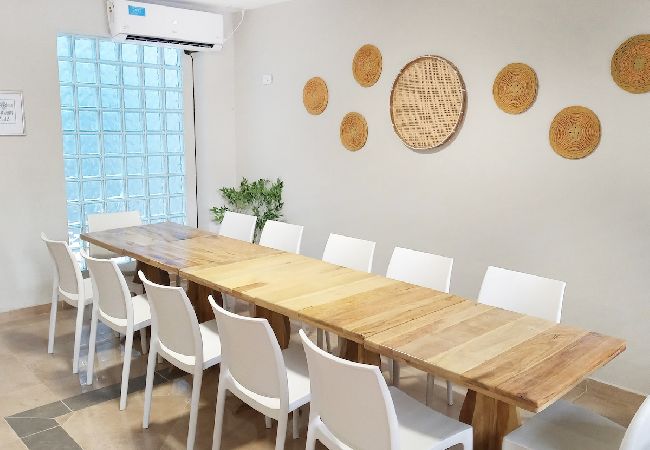 Casa em Mendoza - 10 dormitorios en Suite. Excelente ubicación Casa em Mendoza - 10 dormitorios en Suite. Excelente ubicación