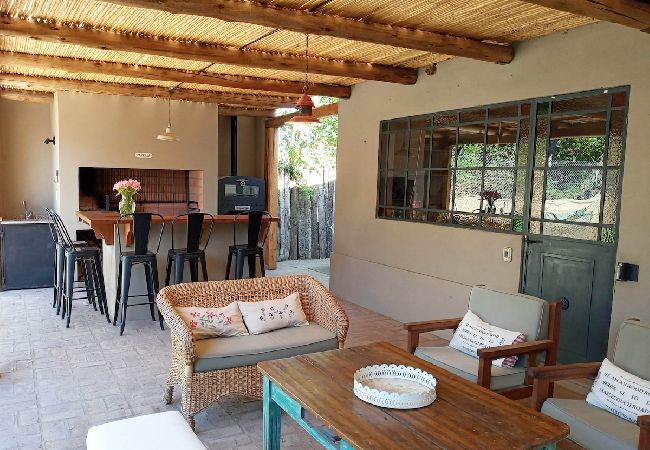 Casa em Luján de Cuyo - Lindísima Casa en La Puntilla con Pileta Casa em Luján de Cuyo - Lindísima Casa en La Puntilla con Pileta