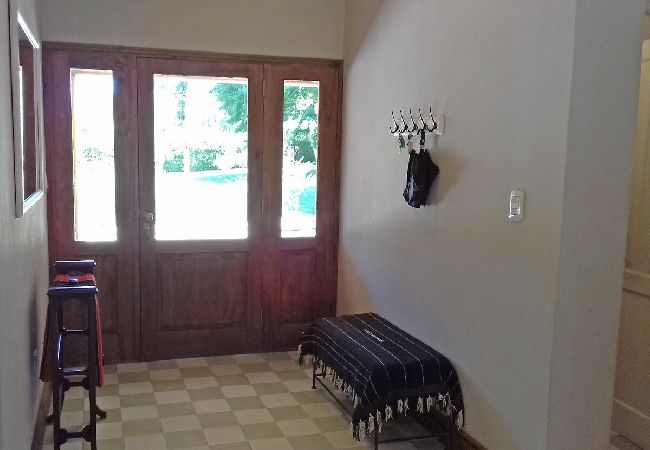 Casa em Luján de Cuyo - Lindísima Casa en La Puntilla con Pileta Casa em Luján de Cuyo - Lindísima Casa en La Puntilla con Pileta