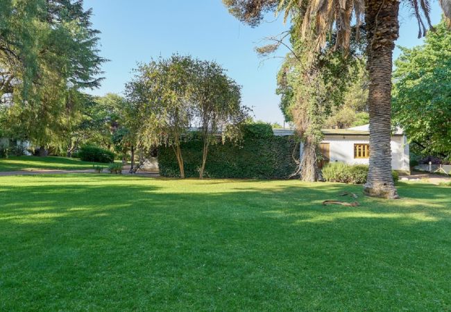 Casa em Luján de Cuyo - Tradicional Casona de época, con desayuno Casa em Luján de Cuyo - Tradicional Casona de época, con desayuno