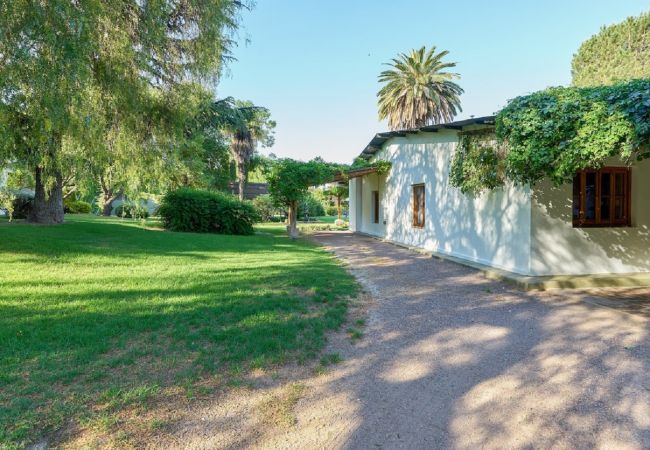 Casa em Luján de Cuyo - Tradicional Casona de época, con desayuno Casa em Luján de Cuyo - Tradicional Casona de época, con desayuno