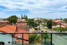 Apartamento em Peruíbe - Apto c WiFi a 400 metros da Praia de Peruíbe/SP 