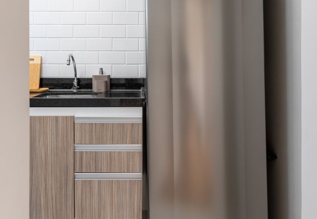 Apartamento em Rio de Janeiro - 2 km da Praia da Alvorada, próximo ao Barra Shopping | AM203 Apartamento em Rio de Janeiro - 2 km da Praia da Alvorada, próximo ao Barra Shopping | AM203