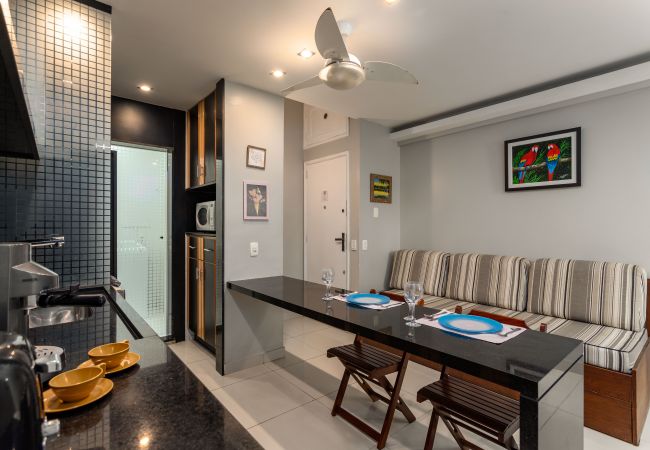 Apartamento em Rio de Janeiro - 4 minutos da praia de Copacabana | JN301