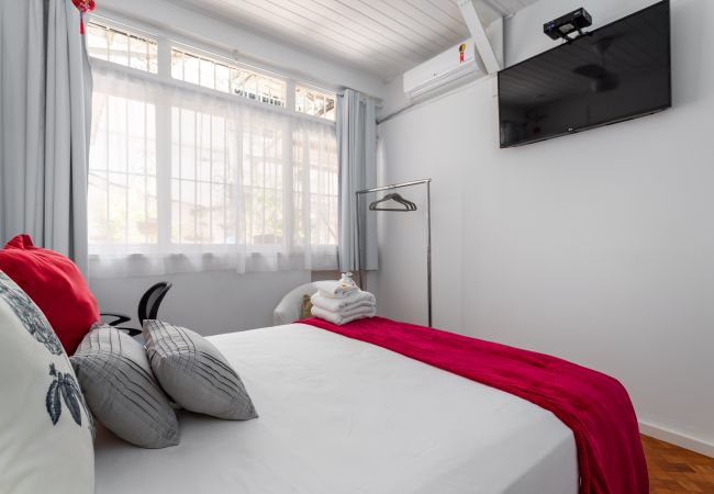 Apartamento em Rio de Janeiro - Sossego em Ipanema | Ideal p/ famílias | VP101A  Apartamento em Rio de Janeiro - Sossego em Ipanema | Ideal p/ famílias | VP101A