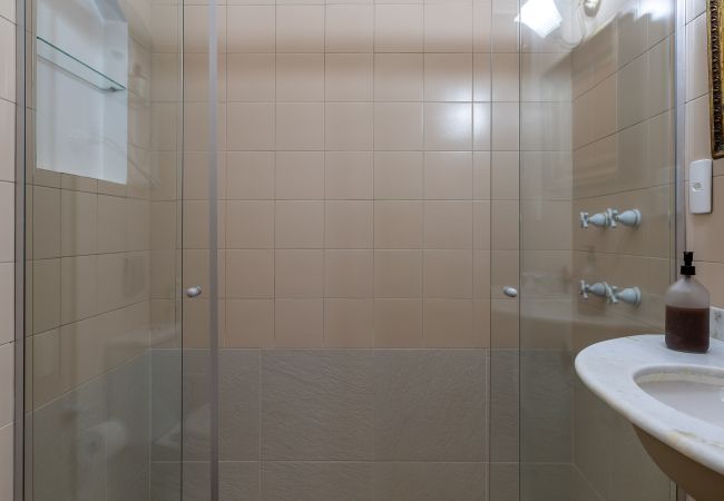 Apartamento em Rio de Janeiro - Sossego em Ipanema | Ideal p/ famílias | VP101A  Apartamento em Rio de Janeiro - Sossego em Ipanema | Ideal p/ famílias | VP101A