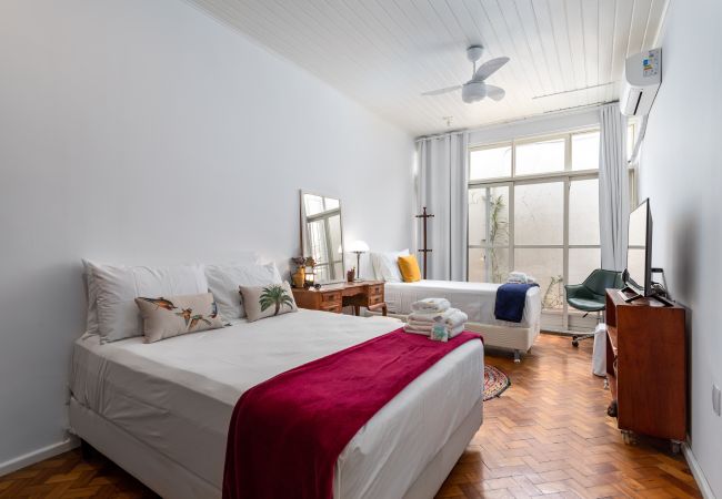 Apartamento em Rio de Janeiro - Sossego em Ipanema | Ideal p/ famílias | VP101A  Apartamento em Rio de Janeiro - Sossego em Ipanema | Ideal p/ famílias | VP101A