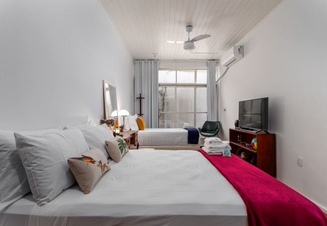 Apartamento em Rio de Janeiro - Sossego em Ipanema | Ideal p/ famílias | VP101A  Apartamento em Rio de Janeiro - Sossego em Ipanema | Ideal p/ famílias | VP101A