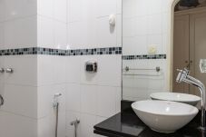 Apartamento em Rio de Janeiro - Sossego em Ipanema | Ideal p/ famílias | VP101A 