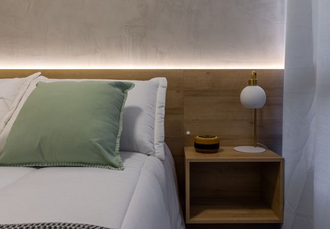 Apartamento em São Paulo - SA1342 - Apto 2 Suites Vila Nova Conceição Apartamento em São Paulo - SA1342 - Apto 2 Suites Vila Nova Conceição