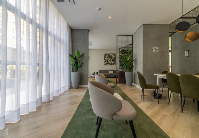 Apartamento em São Paulo - SA1342 - Apto 2 Suites Vila Nova Conceição Apartamento em São Paulo - SA1342 - Apto 2 Suites Vila Nova Conceição