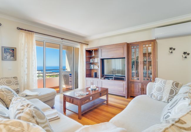 Apartamento em Funchal - Monumental Ocean View by Atlantic Holiday