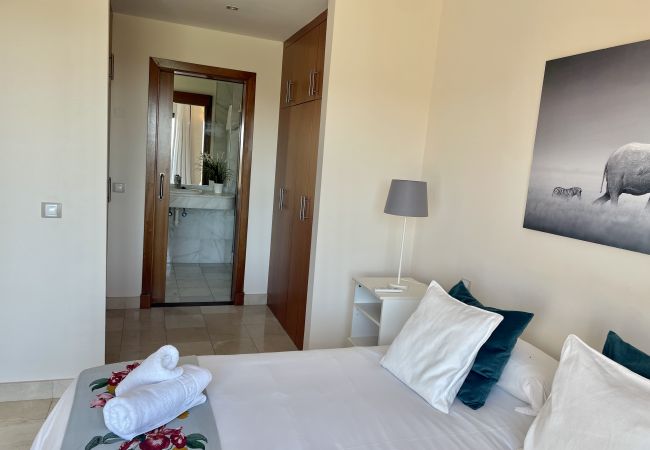 Villa em San Bartolomé de Tirajana - HomeForGuest Villa en Salobre con magníficas vistas al Campo de Golf Villa em San Bartolomé de Tirajana - HomeForGuest Villa en Salobre con magníficas vistas al Campo de Golf