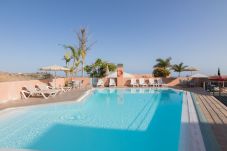 Villa em San Bartolomé de Tirajana - HomeForGuest Villa en Salobre con magníficas vistas al Campo de Golf