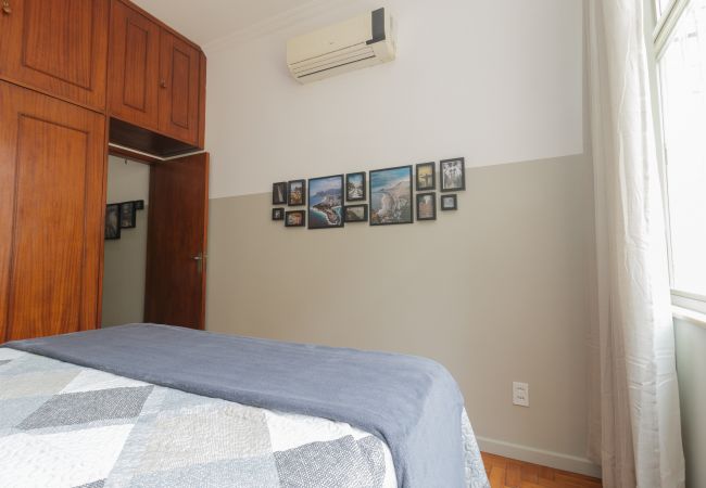 Apartamento em Rio de Janeiro - PLA813| Apto na quadra da praia de Copacabana! Apartamento em Rio de Janeiro - PLA813| Apto na quadra da praia de Copacabana!