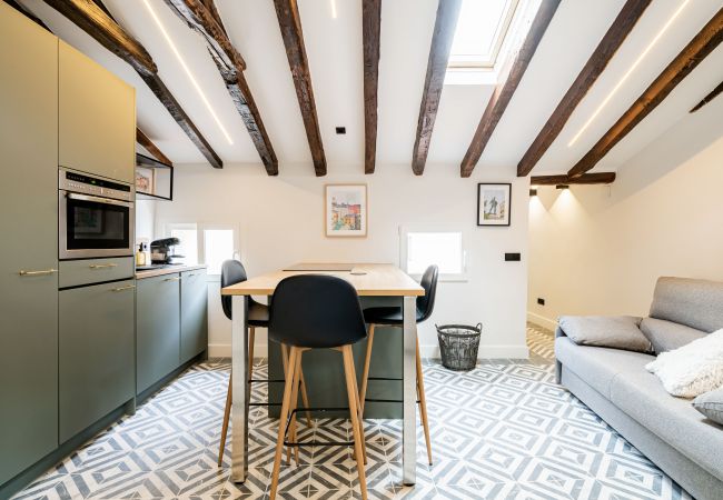 Apartamento em Madrid - Apartamento Rastro de Madrid Cascorro Temporal Apartamento em Madrid - Apartamento Rastro de Madrid Cascorro Temporal