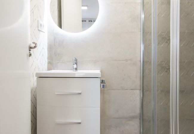 Apartamento em Madrid - Parque de Atracciones-Zoo-Casa de Campo .Temporal Apartamento em Madrid - Parque de Atracciones-Zoo-Casa de Campo .Temporal