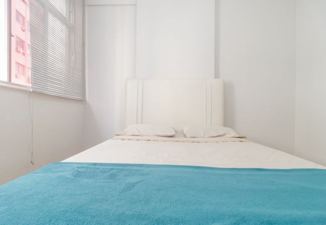 Apartamento em Rio de Janeiro - MAG504| Espaçoso apartamento em Copacabana Apartamento em Rio de Janeiro - MAG504| Espaçoso apartamento em Copacabana