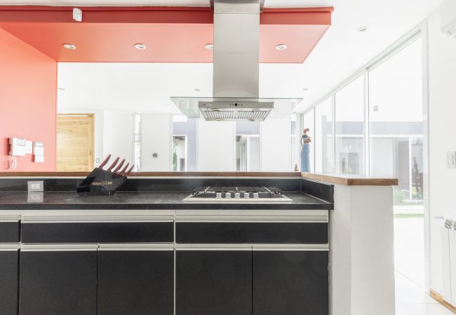 Casa em Maipù -  Casa con pileta y quincho a 5 minutos de Chacras! Casa em Maipù -  Casa con pileta y quincho a 5 minutos de Chacras!