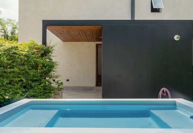 Casa em Luján de Cuyo - The Acacia Village: Colorful Lodge 8 Casa em Luján de Cuyo - The Acacia Village: Colorful Lodge 8