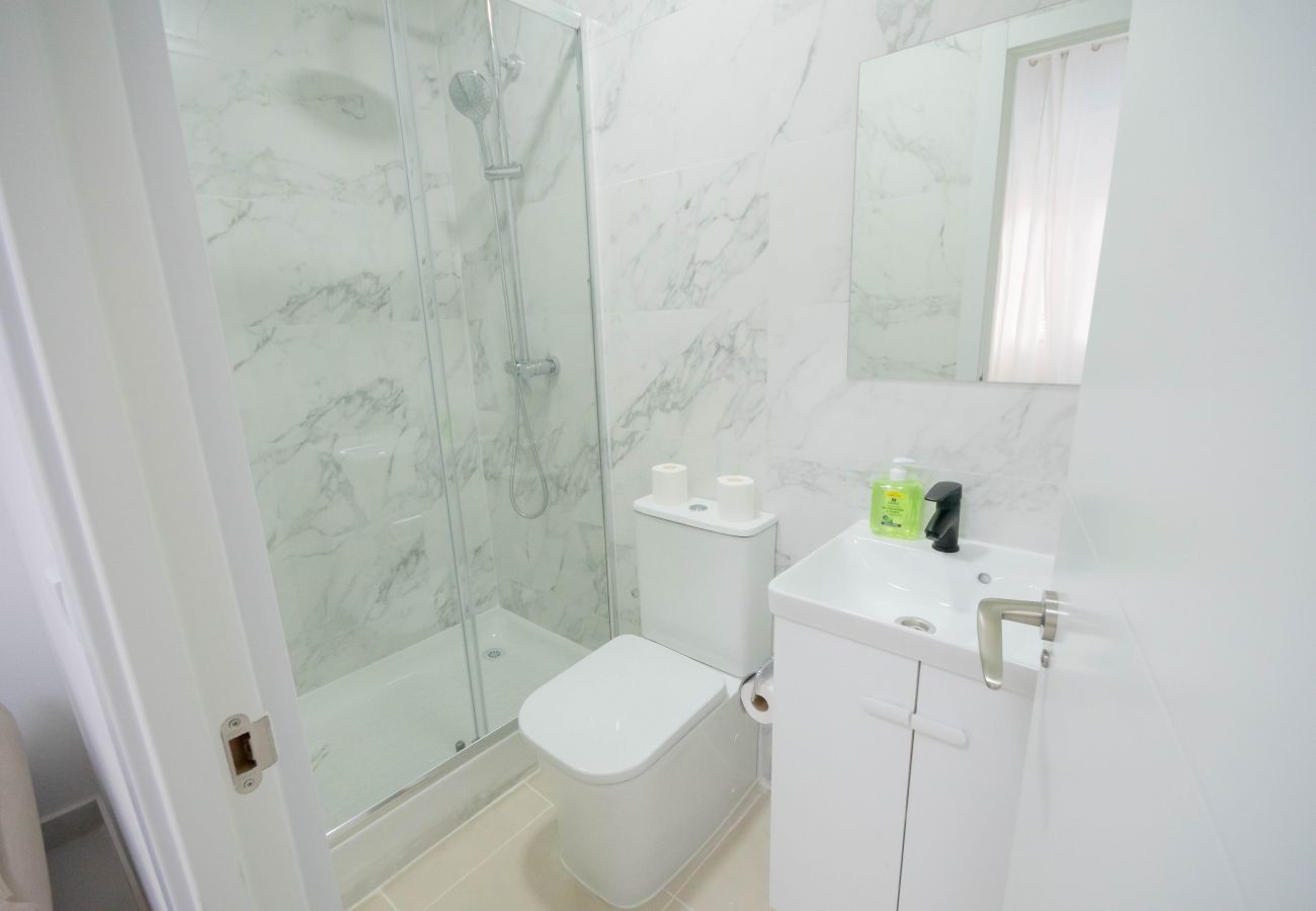 Estúdio em Madrid - ESTUDIO-TETUAN  Estúdio em Madrid - ESTUDIO-TETUAN