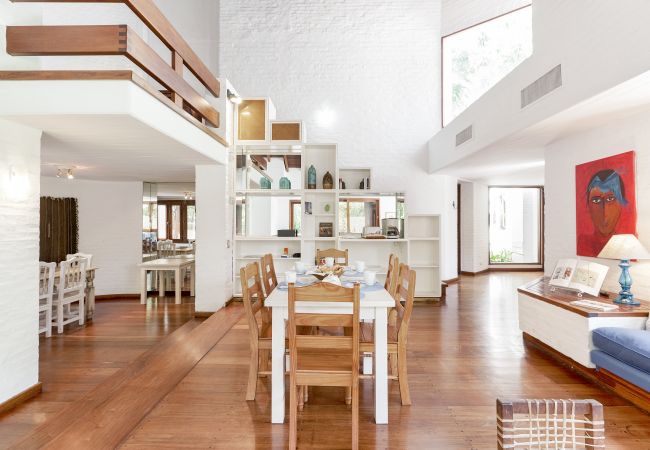 Casa em Luján de Cuyo -  Espectacular casa para grupos, opcional desayuno Casa em Luján de Cuyo -  Espectacular casa para grupos, opcional desayuno