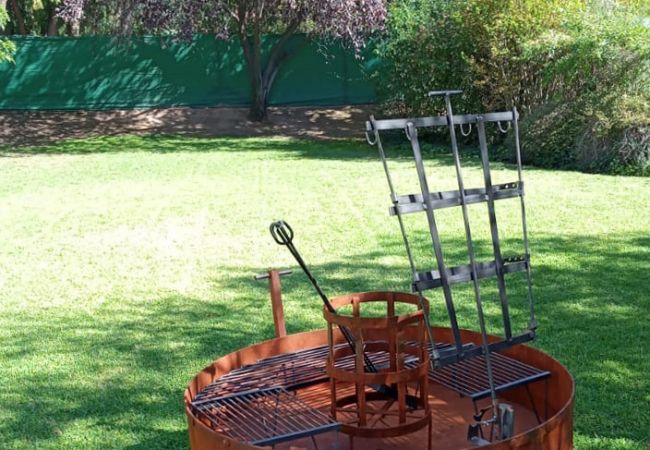 Casa em Luján de Cuyo -  Espectacular casa para grupos, opcional desayuno Casa em Luján de Cuyo -  Espectacular casa para grupos, opcional desayuno