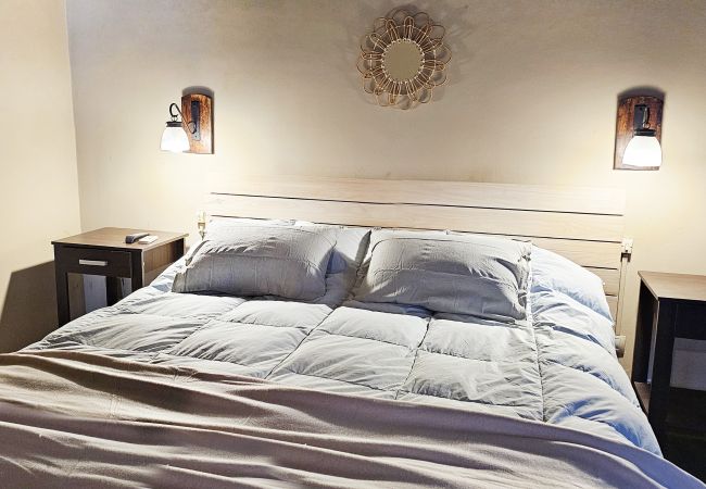 Casa em Luján de Cuyo -  Amplia y cálida rodeada de verde con seguridad Casa em Luján de Cuyo -  Amplia y cálida rodeada de verde con seguridad