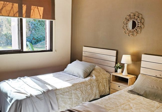 Casa em Luján de Cuyo -  Amplia y cálida rodeada de verde con seguridad Casa em Luján de Cuyo -  Amplia y cálida rodeada de verde con seguridad